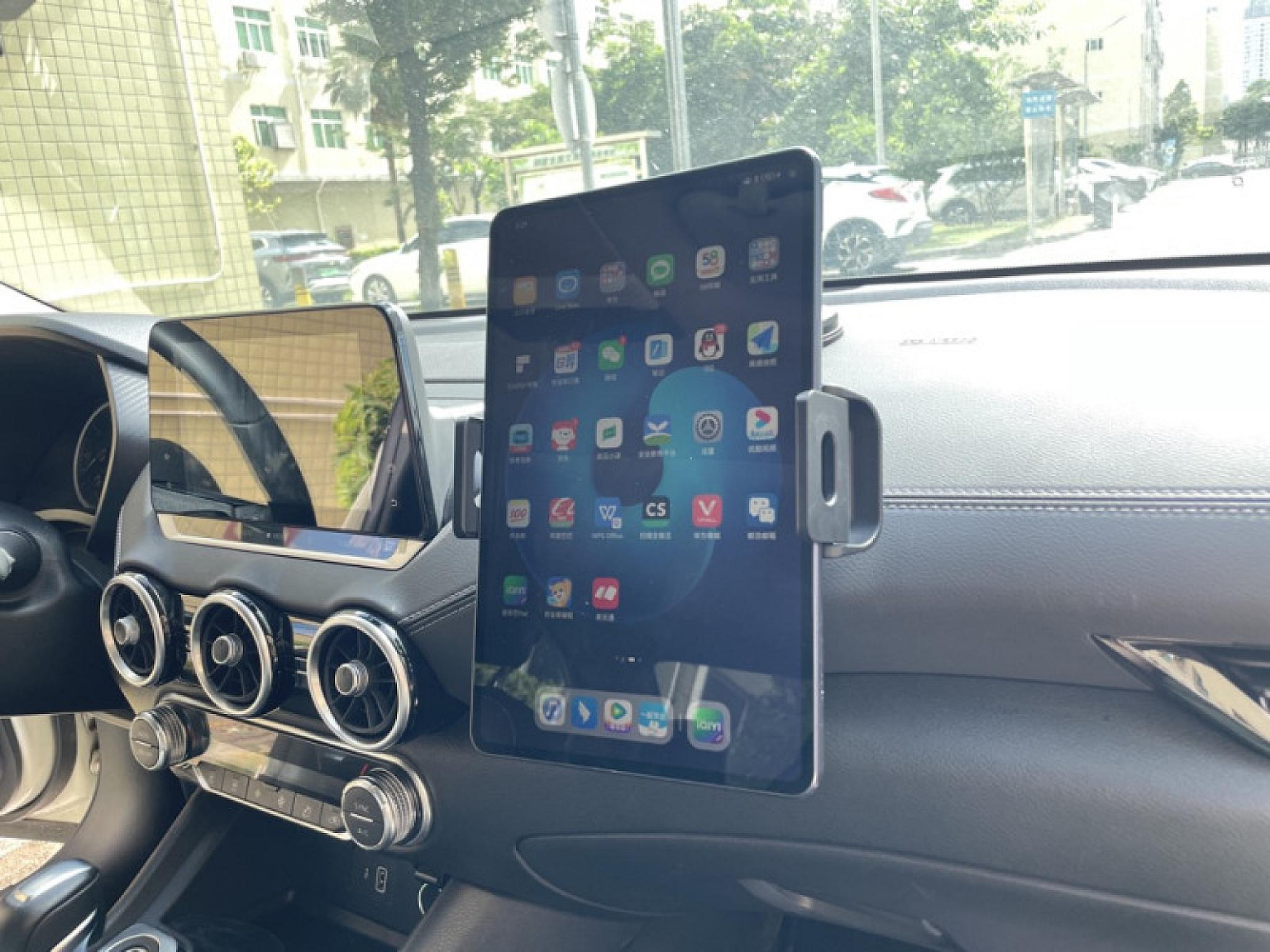 Suction-Cup Tablet Holder - Image 5